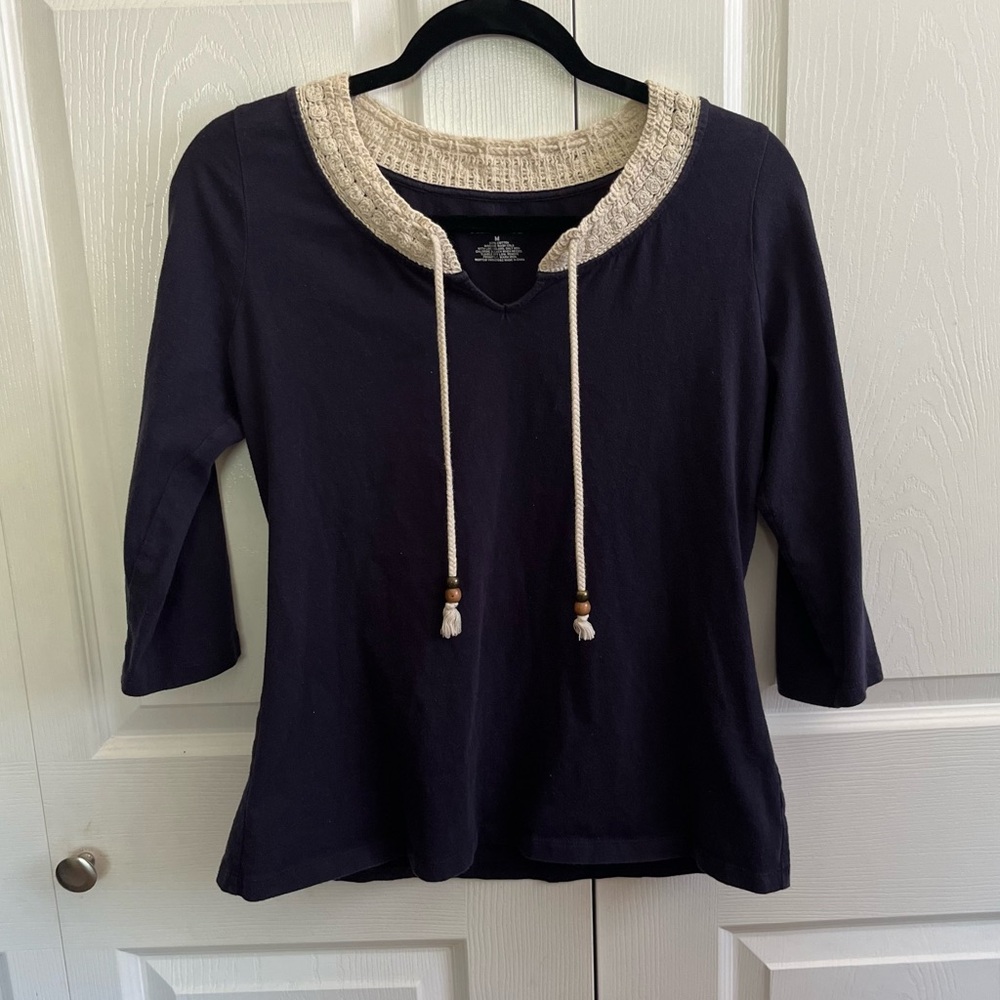 5 for $25! Merona Blue and Cream 3/4 Sleeve Tie Front Blouse